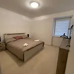 Апартаменты Old Town Ferhadija 5