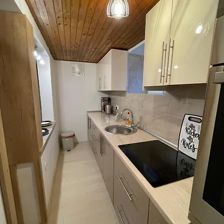 Apartamento Old Town Ferhadija 5 *