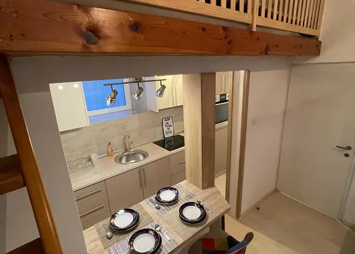 Old Town Ferhadija 5 Apartmán *